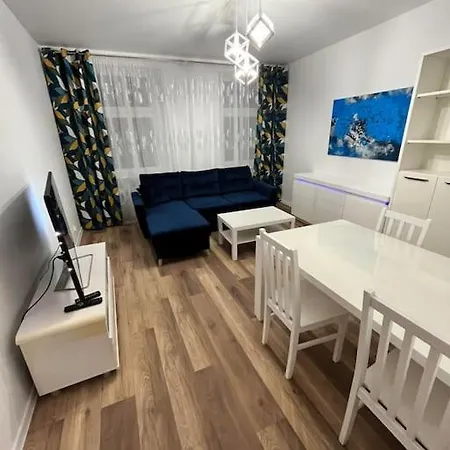 Luksusowy Apartament Blisko Dworca Daire *